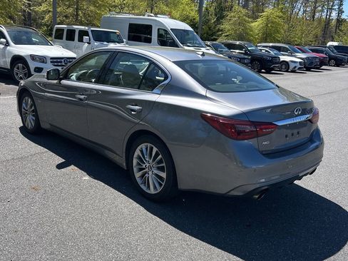 Used 2019 INFINITI Q50 Luxe w/ Essential Package (3.0T Luxe) AWD/4WD image 2