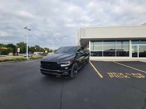Used 2021 RAM 1500 Big Horn AWD/4WD image 3