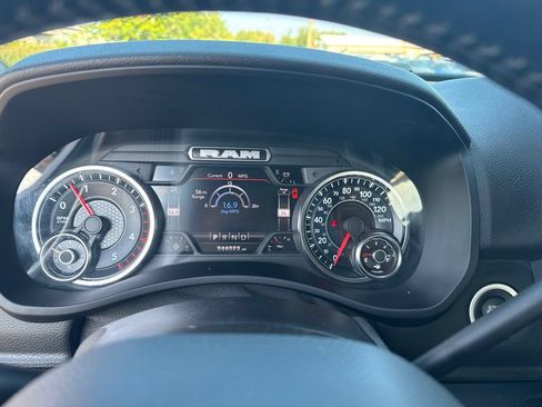 Used 2022 RAM 2500 Lone Star w/ Level A Equipment Group AWD/4WD image 6