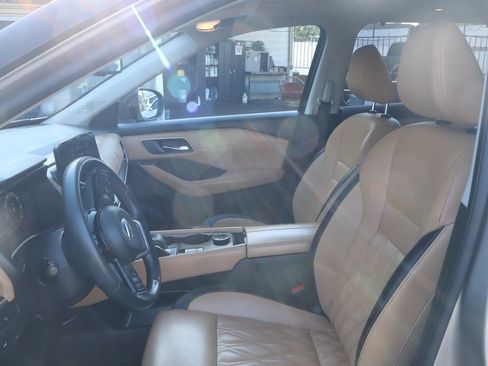 Used 2021 Nissan Rogue Platinum AWD/4WD image 19