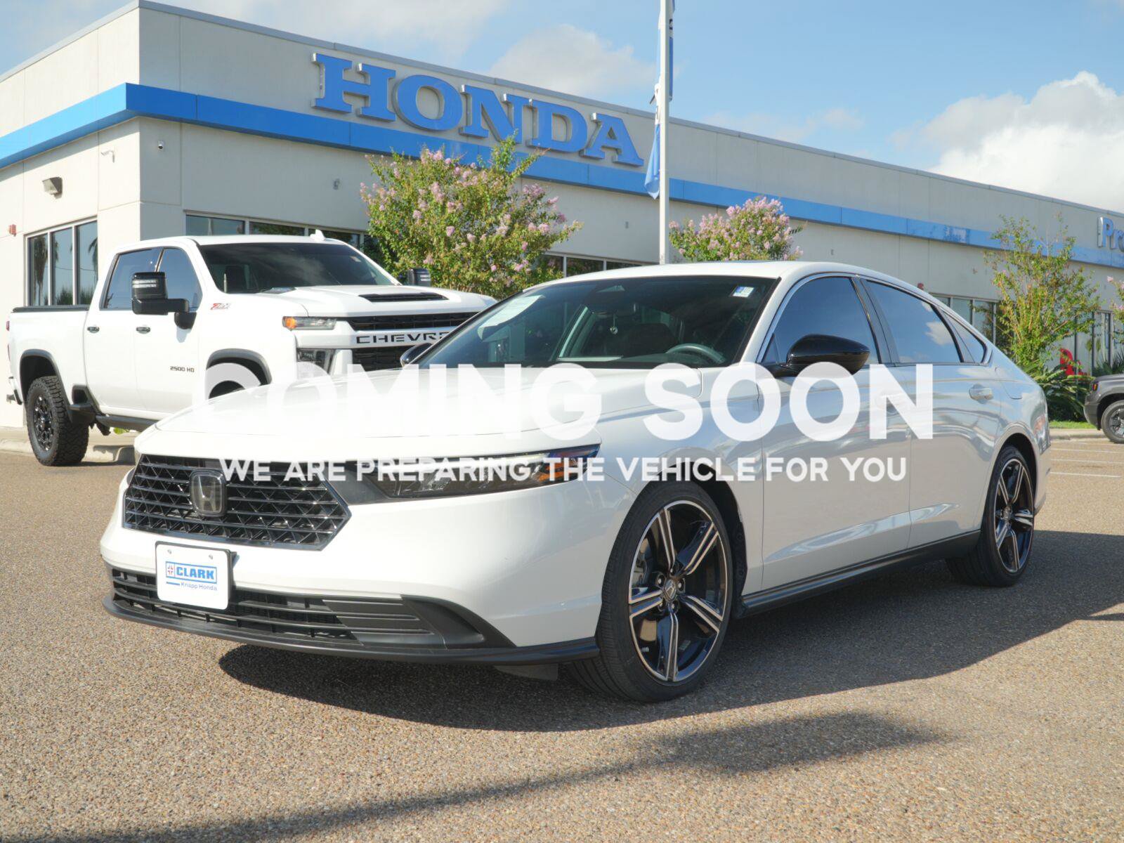Used 2024 Honda Accord Sport image 1