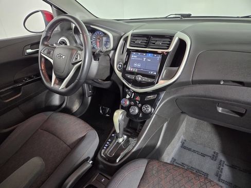 Used 2018 Chevrolet Sonic LT w/ Convenience Package FWD image 38