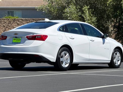 Used 2023 Chevrolet Malibu LT FWD image 11