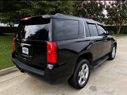 Used 2016 Chevrolet Tahoe LT AWD/4WD image 3