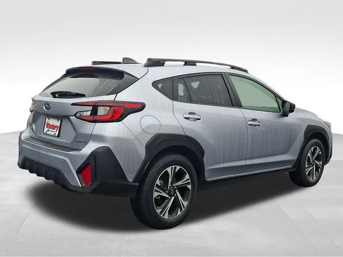 Used 2024 Subaru Crosstrek 2.0i Premium image 6
