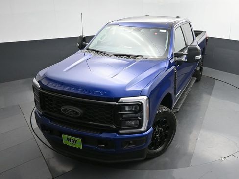 New 2026 Ford F350 Lariat w/ Black Appearance Package image 44