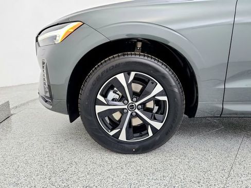 New 2026 Volvo XC60 B5 Core w/ Climate Package image 33