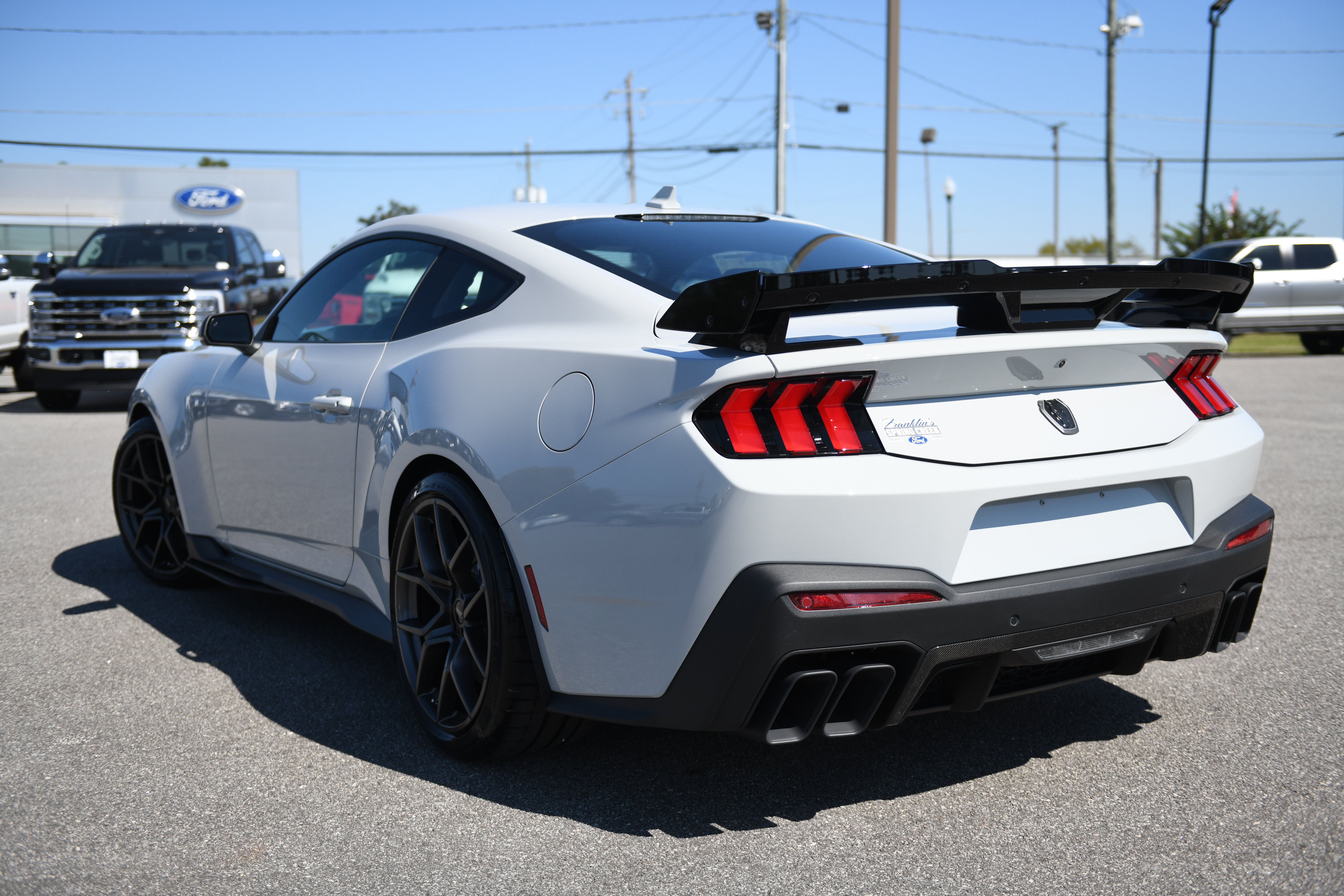 New 2026 Ford Mustang Dark Horse SC w/ Carbon Fiber Exterior Package RWD image 13