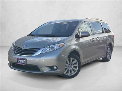 Used 2017 Toyota Sienna XLE