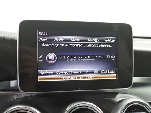 Used 2018 Mercedes-Benz GLC 300 w/ Premium Package image 26