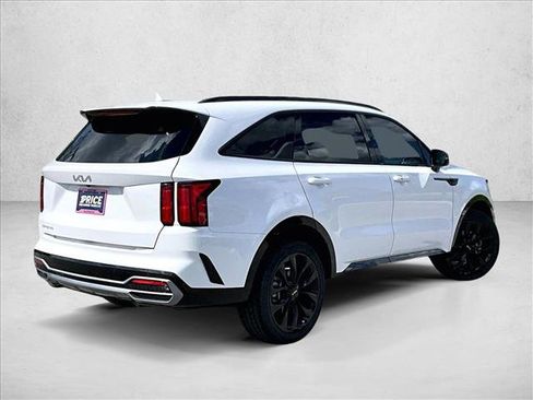 Used 2023 Kia Sorento SX FWD image 2