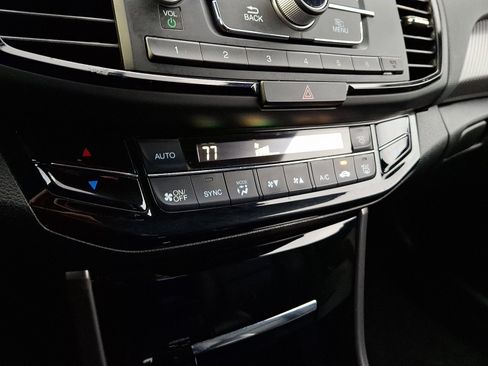 Used 2017 Honda Accord Sport Special Edition image 14