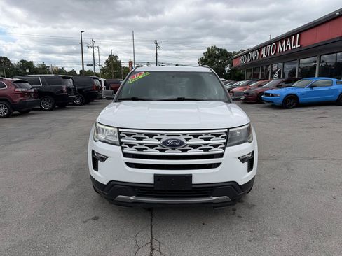 Used 2019 Ford Explorer XLT w/ Equipment Group 201A AWD/4WD image 6