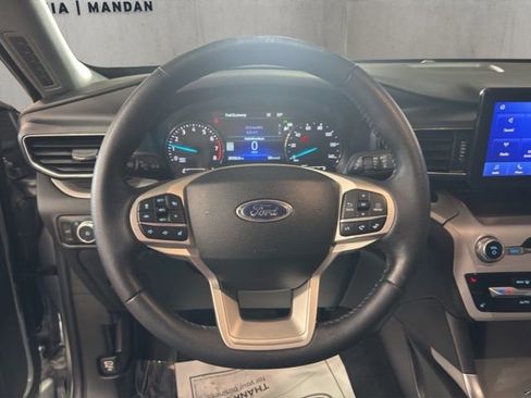 Used 2023 Ford Explorer XLT w/ Equipment Group 202A AWD/4WD image 23