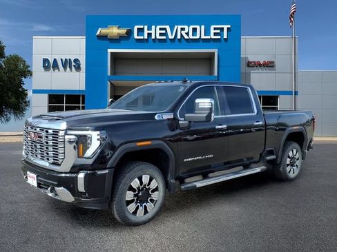 Used 2025 GMC Sierra 3500 Denali w/ Technology Package AWD/4WD image 7