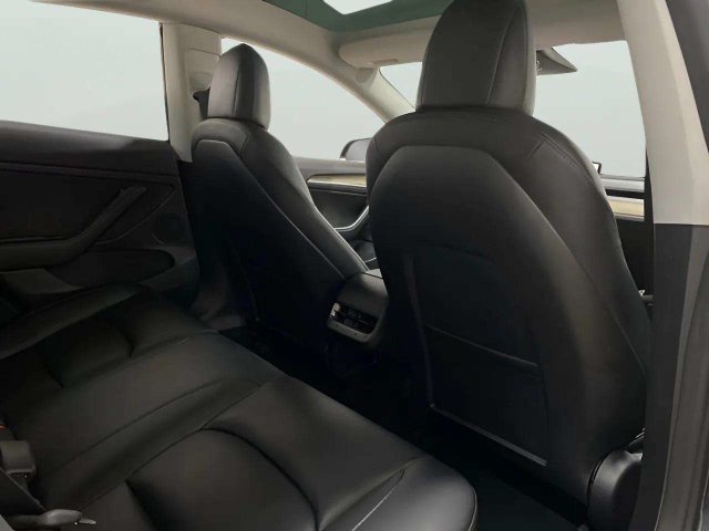 Used 2023 Tesla Model 3 Standard Range RWD image 69
