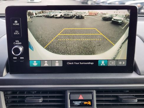 Certified 2023 Honda Pilot Touring image 14