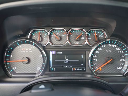 Used 2016 Chevrolet Silverado 2500 LTZ w/ LTZ Plus Package image 34