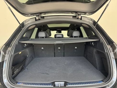 Certified 2026 Mercedes-Benz GLC 300 image 8
