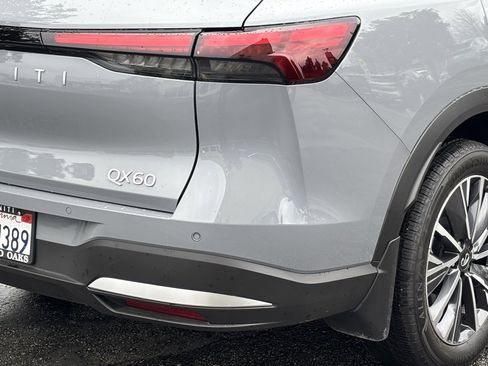Certified 2026 INFINITI QX60 Luxe w/ Cargo Package image 4