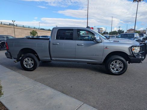 Used 2024 RAM 2500 Laramie AWD/4WD image 6