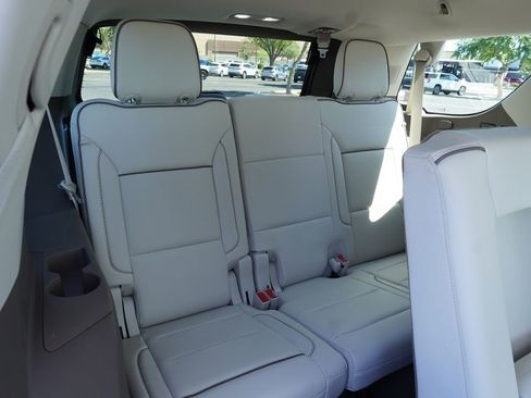 Certified 2021 GMC Yukon Denali w/ Denali Ultimate Package image 10