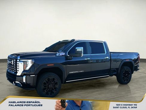 New 2026 GMC Sierra 2500 Denali w/ Denali Reserve Package image 2