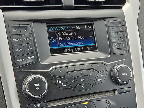 Used 2014 Ford Fusion SE FWD image 15