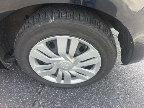 Used 2015 Honda Fit LX image 19