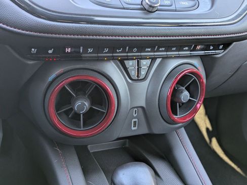 Used 2019 Chevrolet Blazer RS image 15