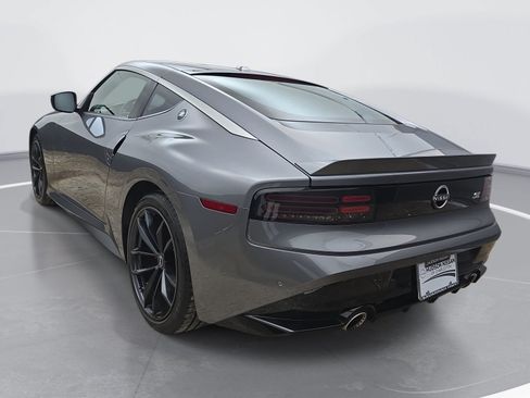 Used 2024 Nissan Z Performance w/ Floor Mat Package RWD image 6