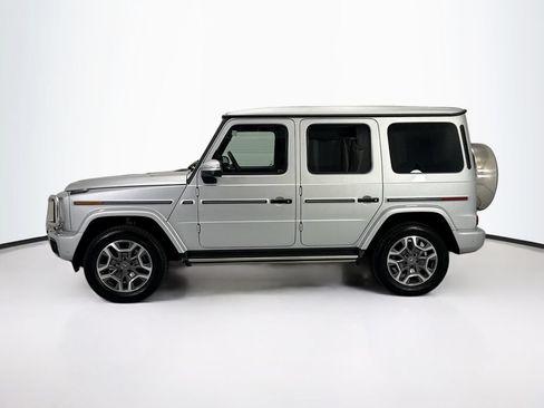 Used 2025 Mercedes-Benz G 550 image 8