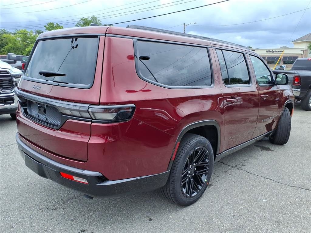 New 2026 Jeep Grand Wagoneer L Limited AWD/4WD image 4