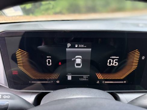 Used 2025 Kia K4 FWD image 15