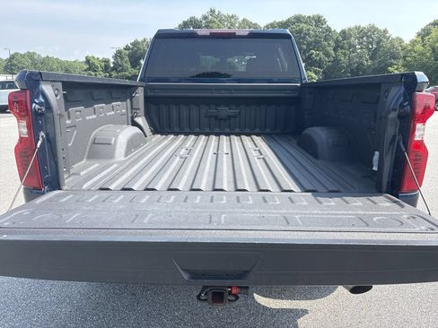 Certified 2022 Chevrolet Silverado 2500 Custom w/ Gooseneck/5TH Wheel Package AWD/4WD image 23