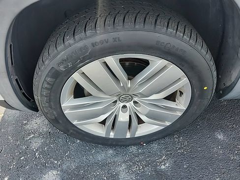 Used 2019 Volkswagen Atlas SEL FWD image 10