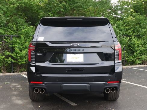 Used 2025 Chevrolet Tahoe Z71 AWD/4WD image 9