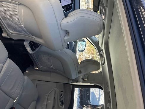 Certified 2024 Volvo XC90 T8 Plus image 4