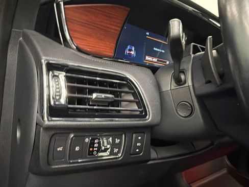 Certified 2022 Lincoln Navigator Reserve image 38