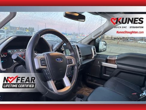 Used 2017 Ford F150 Lariat w/ FX4 Off-Road Package image 23