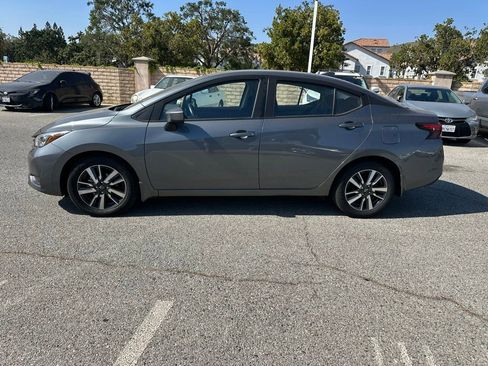 Used 2025 Nissan Versa SV w/ Trunk Package FWD image 2
