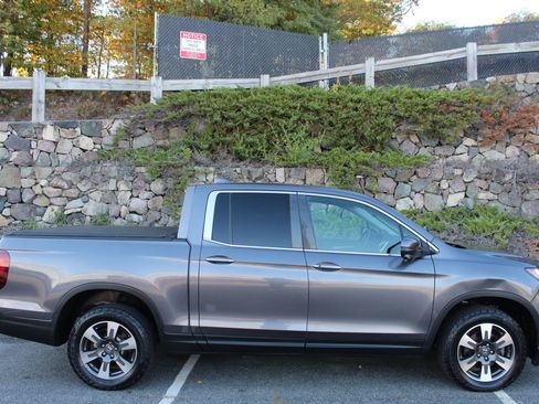 Used 2019 Honda Ridgeline RTL-T image 5