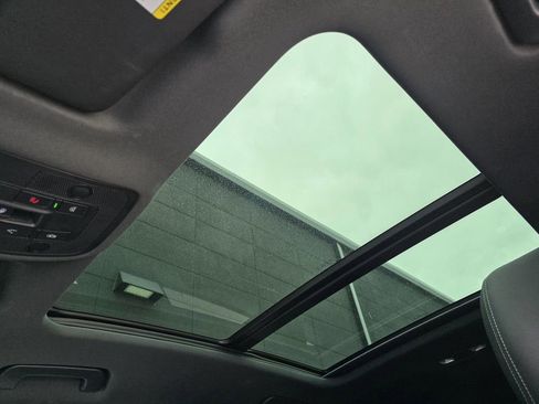 Used 2022 Audi Q3 2.0T Premium Plus w/ Premium Plus Package image 11