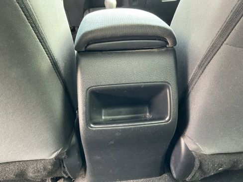 Used 2021 Toyota Corolla LE FWD image 17