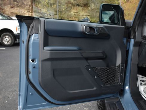 New 2025 Ford Bronco Heritage Edition image 12