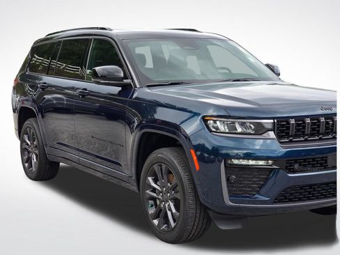 New 2026 Jeep Grand Cherokee L Limited AWD/4WD image 39