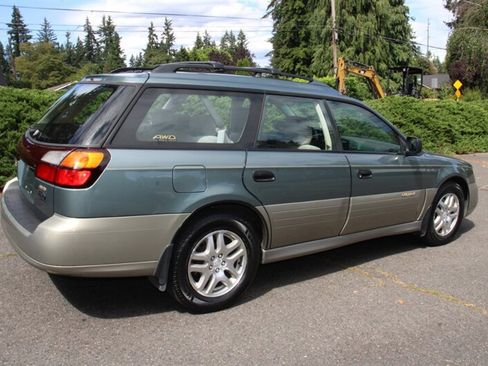 Used 2002 Subaru Outback Wagon AWD/4WD image 3