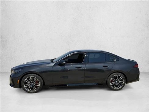 Used 2026 BMW 540i xDrive AWD/4WD image 8