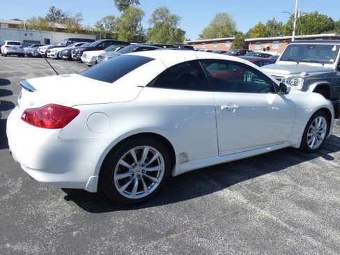 Used 2012 INFINITI G37 Convertible w/ Premium Pkg RWD image 8