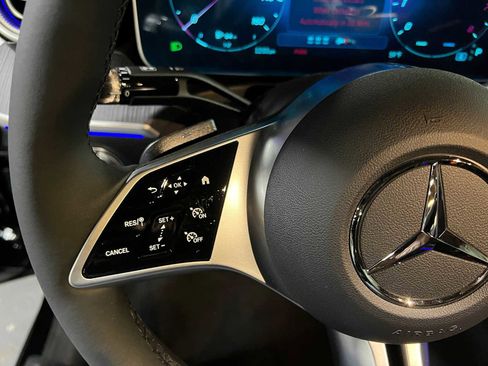 New 2025 Mercedes-Benz C 300 4MATIC Sedan image 22